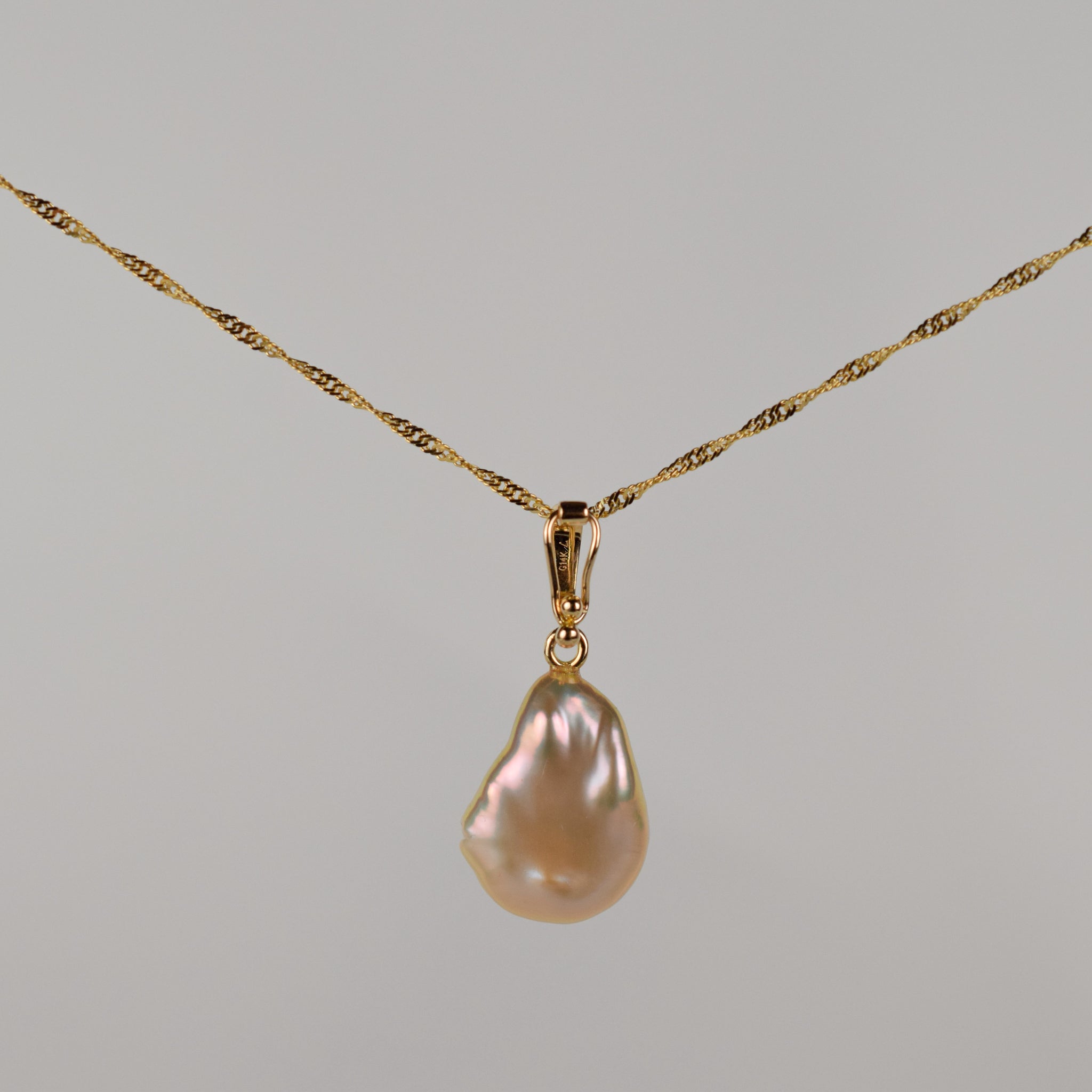 vintage pearl pendant, folklor 