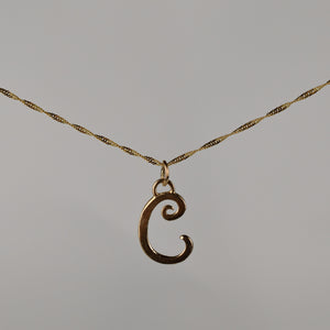 vintage C pendant, folklor