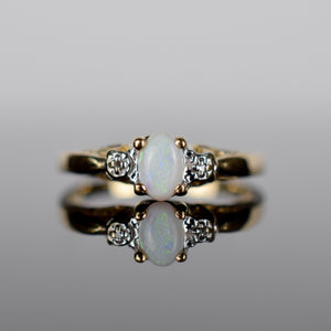 vintage opal ring, folklor
