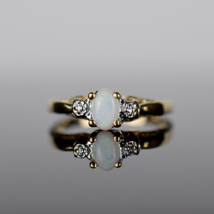 vintage opal ring, folklor