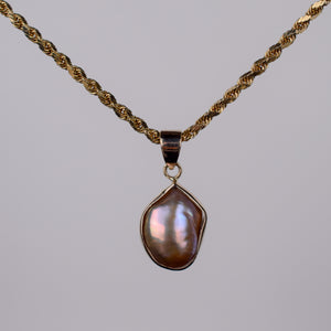 vintage baroque pearl pendant, folklor