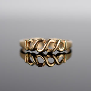 Wavey Gold Band