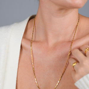 22k bar chain, folklor
