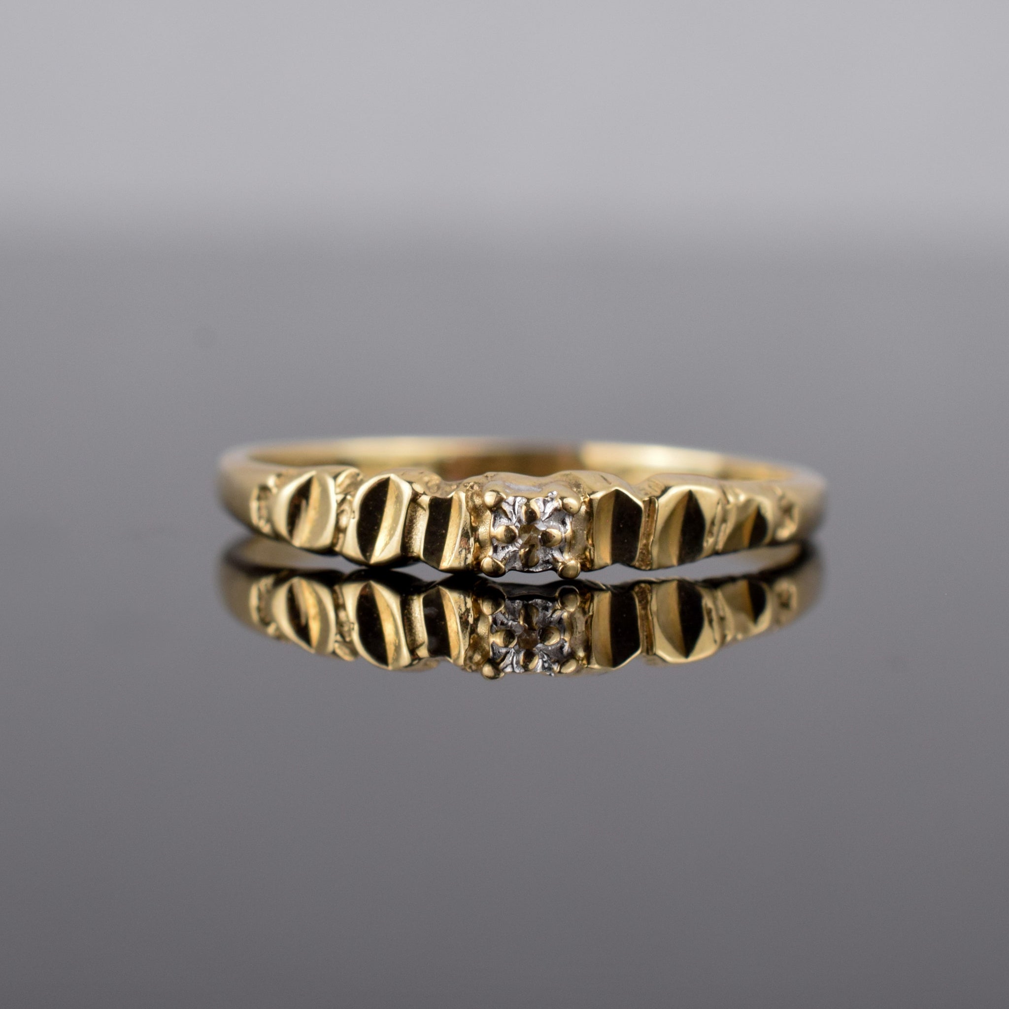 Diamond Cut Stacking Band