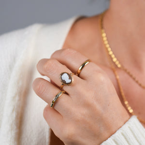 vintage cameo ring, folklor