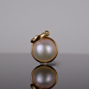 vintage pearl pendant, folklor