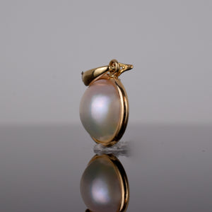 vintage pearl pendant, folklorvintage pearl pendant, folklor