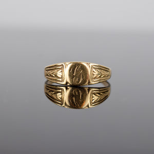 vintage gold signet ring, folklor