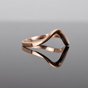 Rose Gold Wave Band (10k)