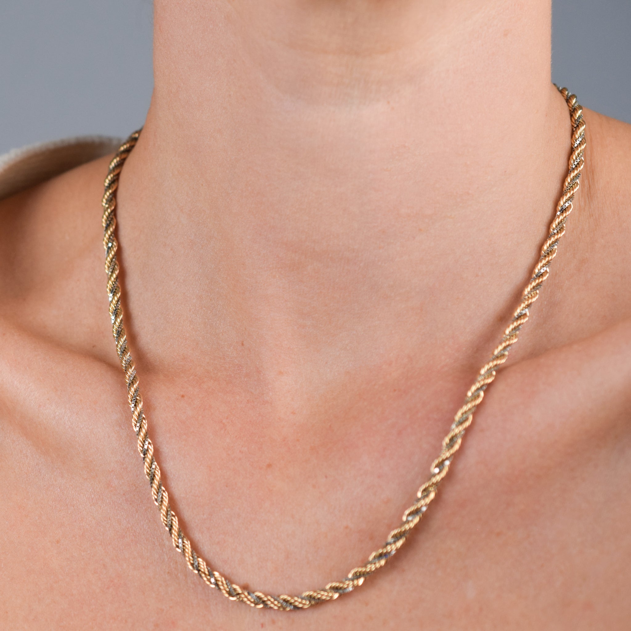 20" Textural Rope Chain Necklace (10k)