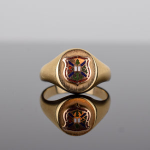 vintage queen's university coat of arms ring, folklor