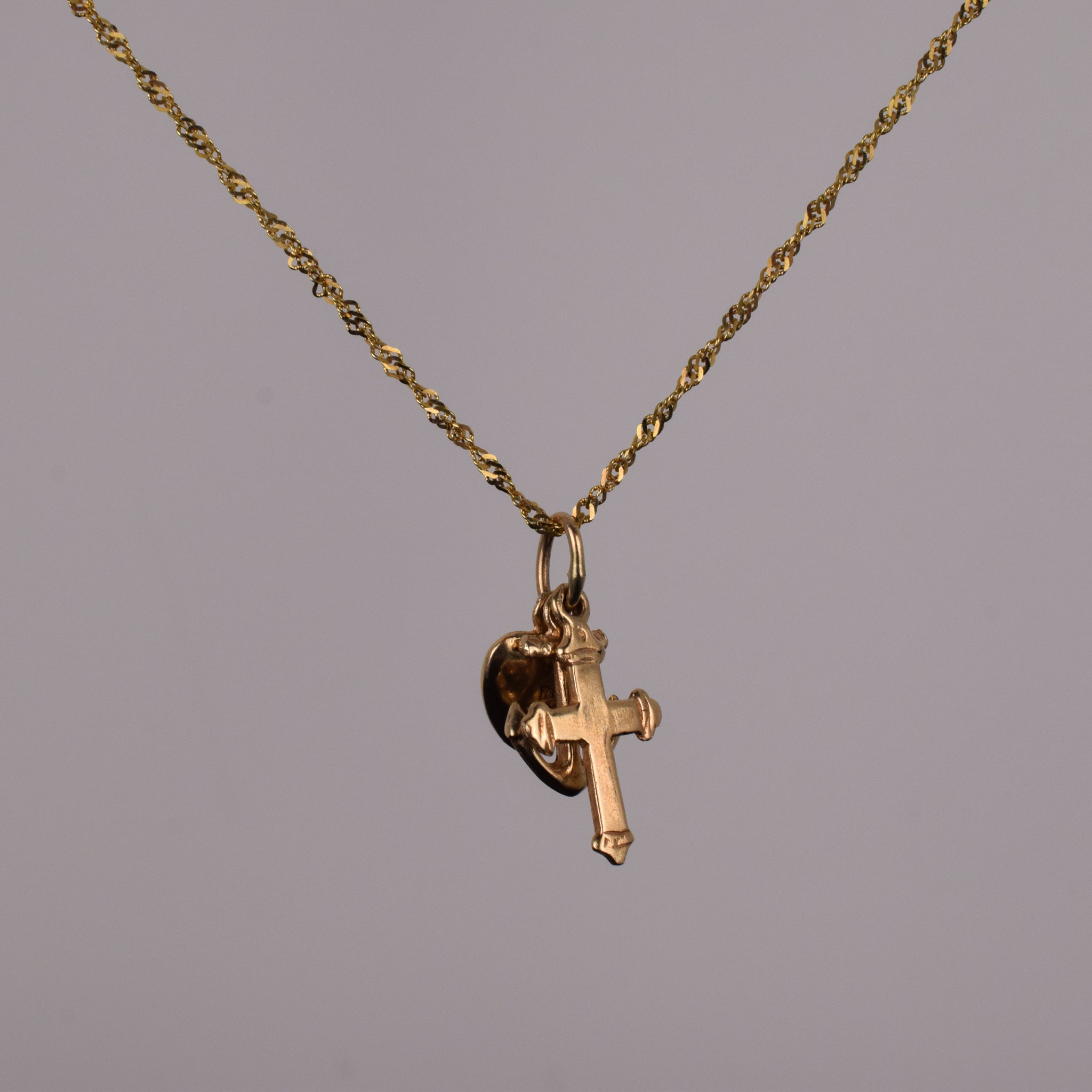 Trio Pendant: Faith, Hope, Charity (10k)