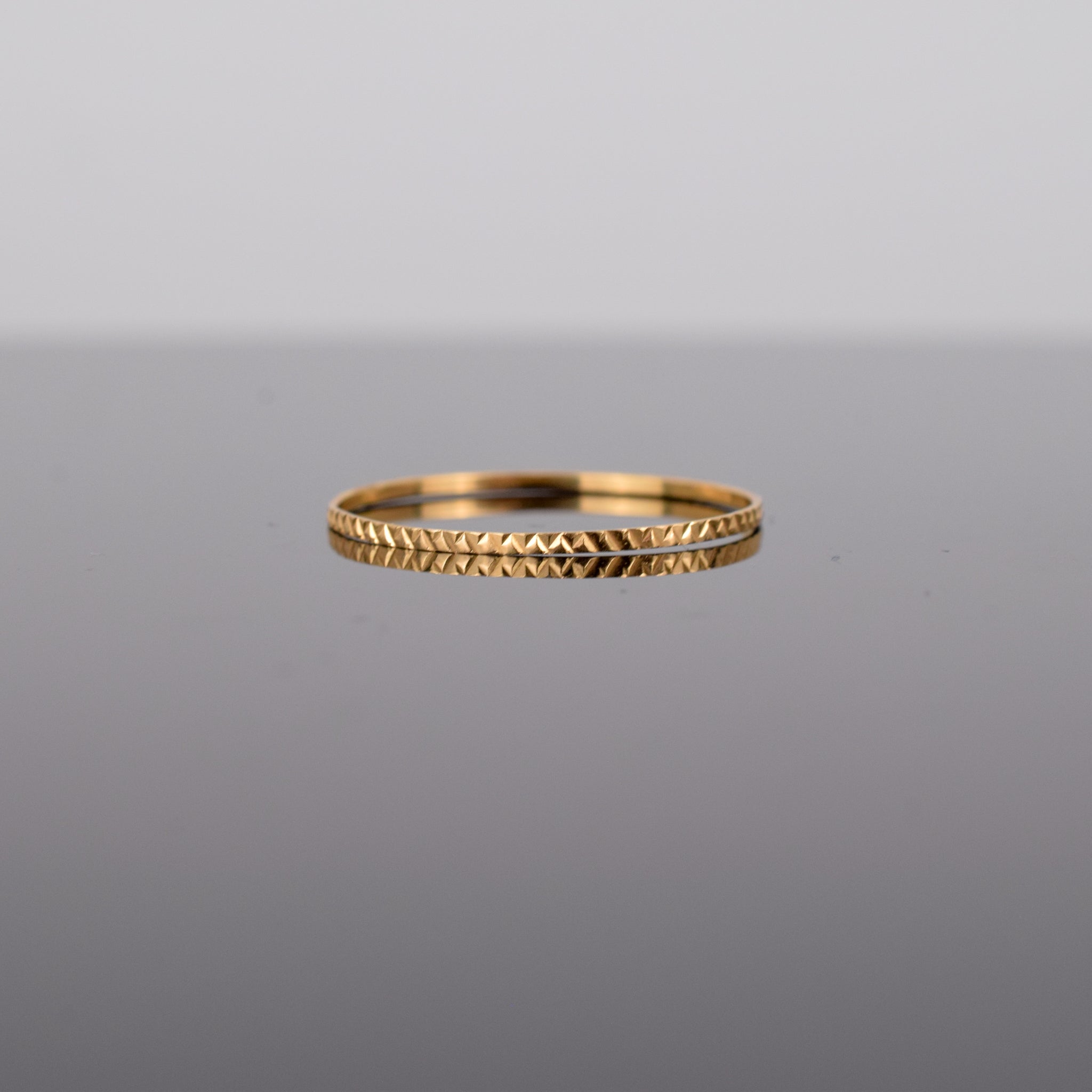 vintage gold stacking ring, folklor