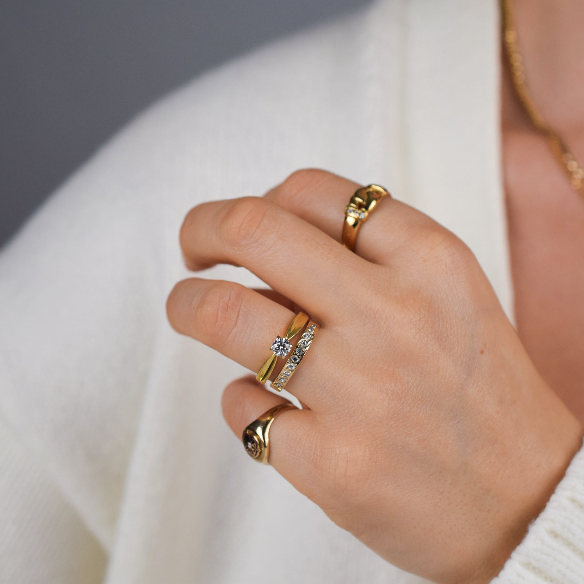 vintage gold engagement ring, folklor