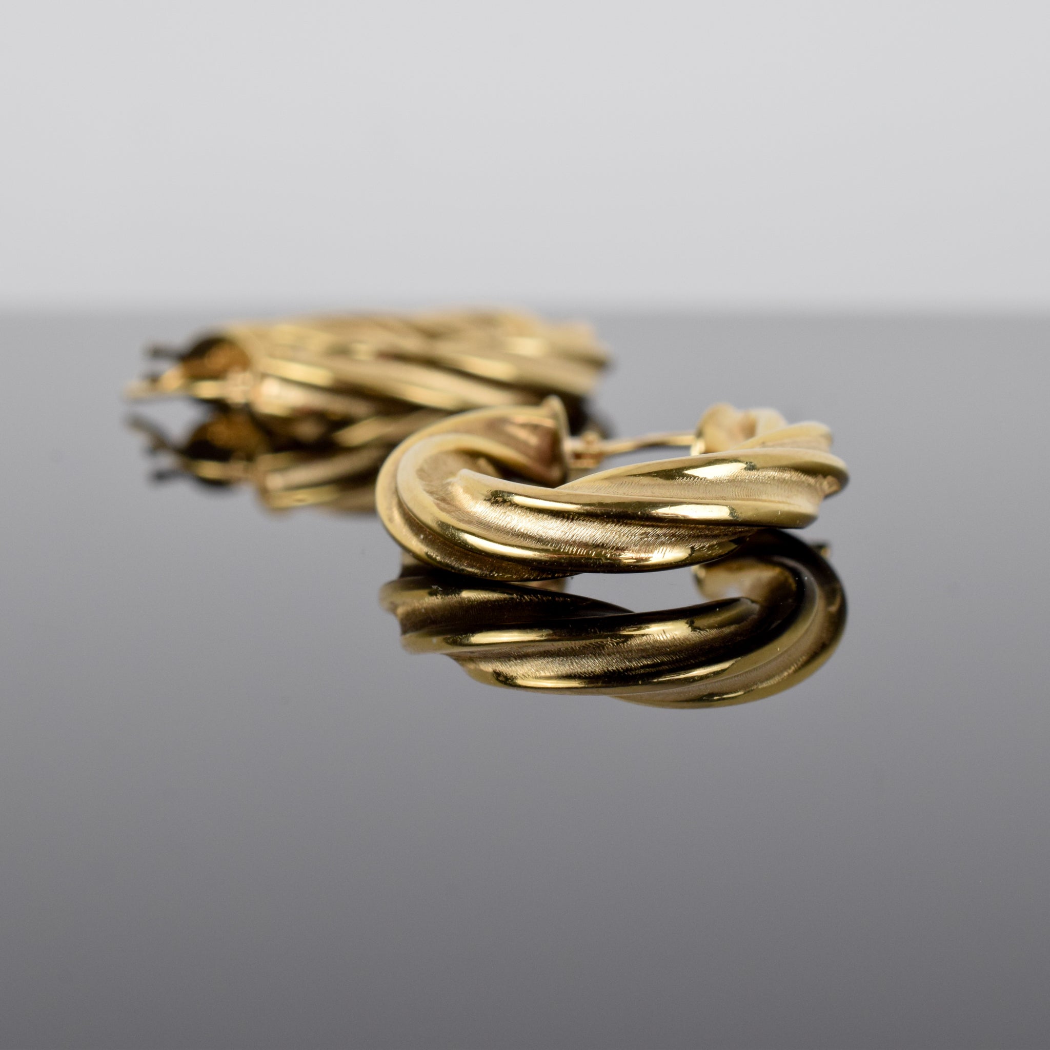 vintage gold twisted hoops, folklor