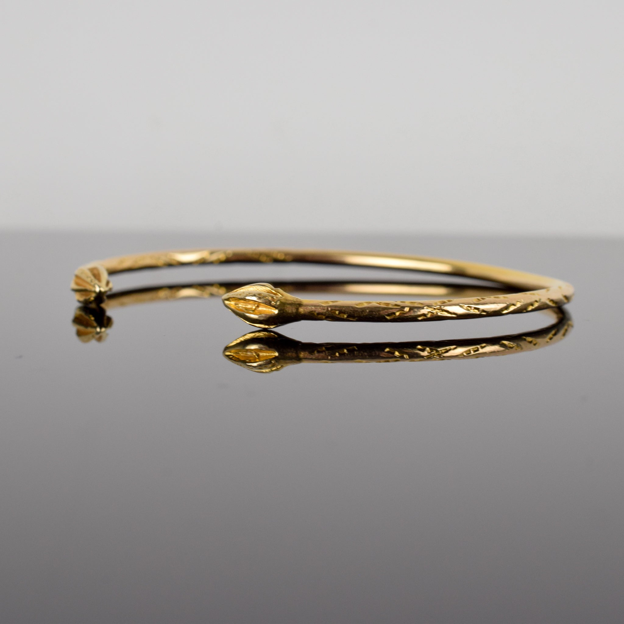 vintage gold bangle, folklor