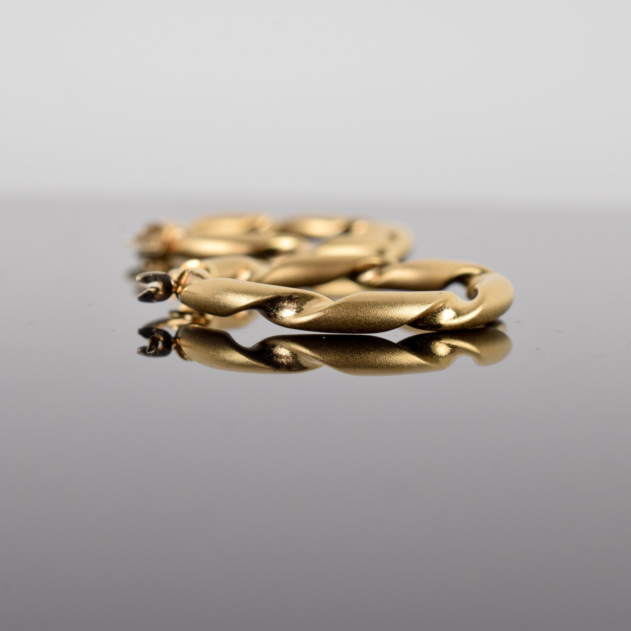 vintage gold hoop earrings, folklor