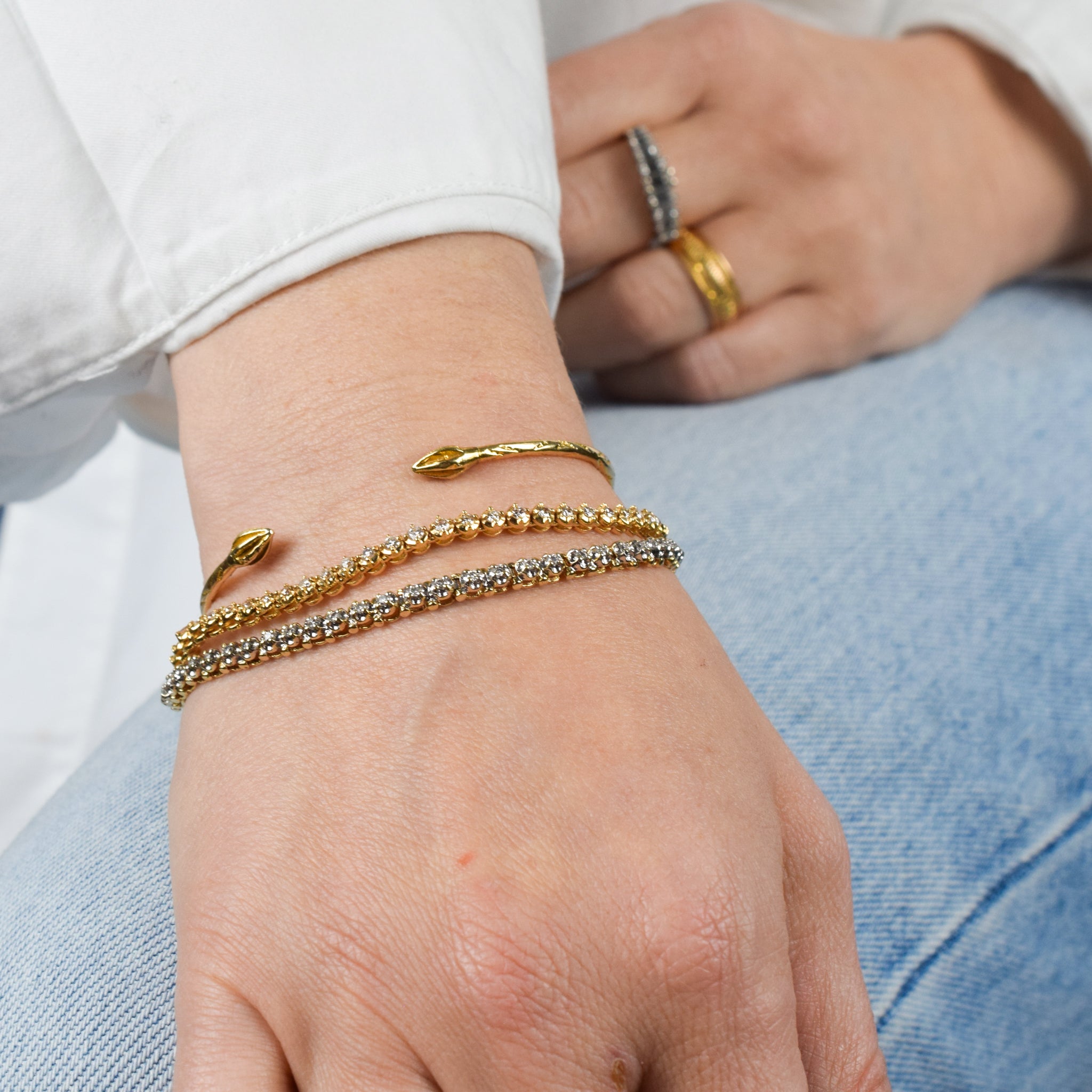 vintage gold bangle, folklor