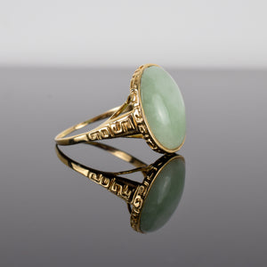 vintage gold cabochon jade ring, folklor