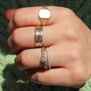 beautiful vintage engagement ring, folklor, vintage jewelry shop canada