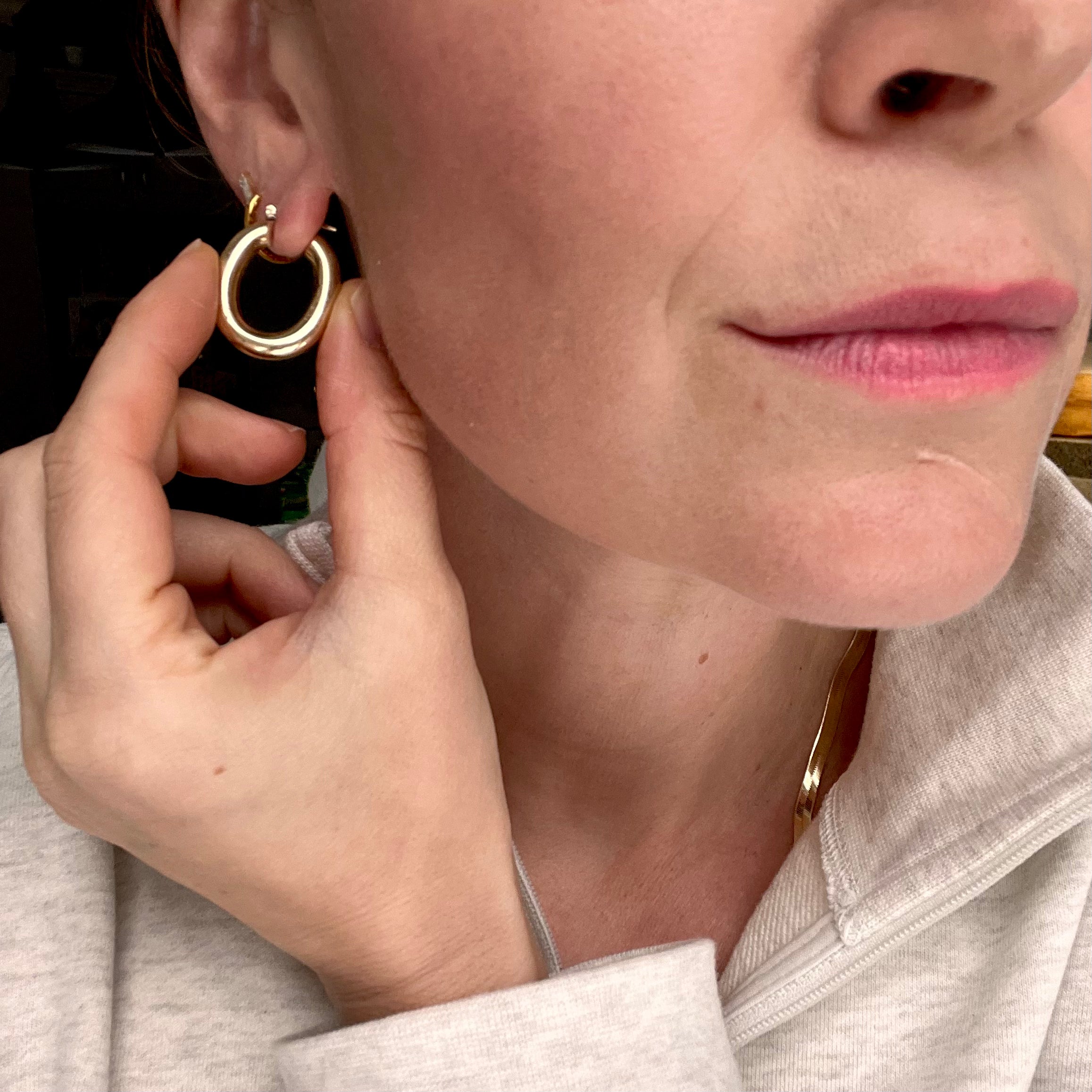22mm Puffy Oval Hoops